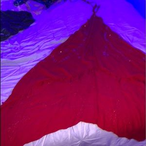 red mermaid dress
